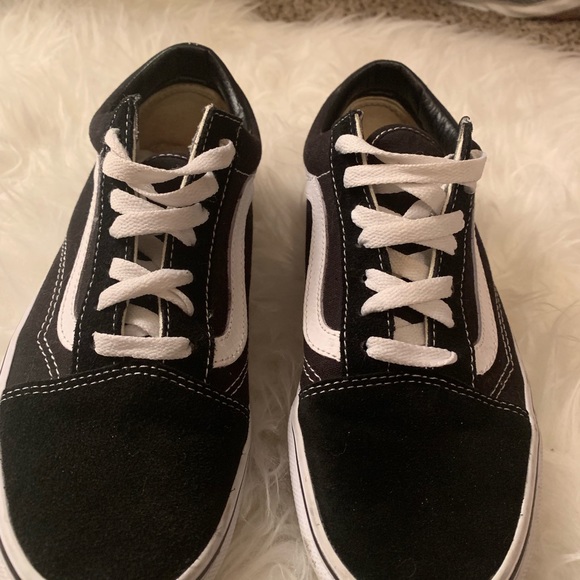 Old Skool Vans - Picture 2 of 4